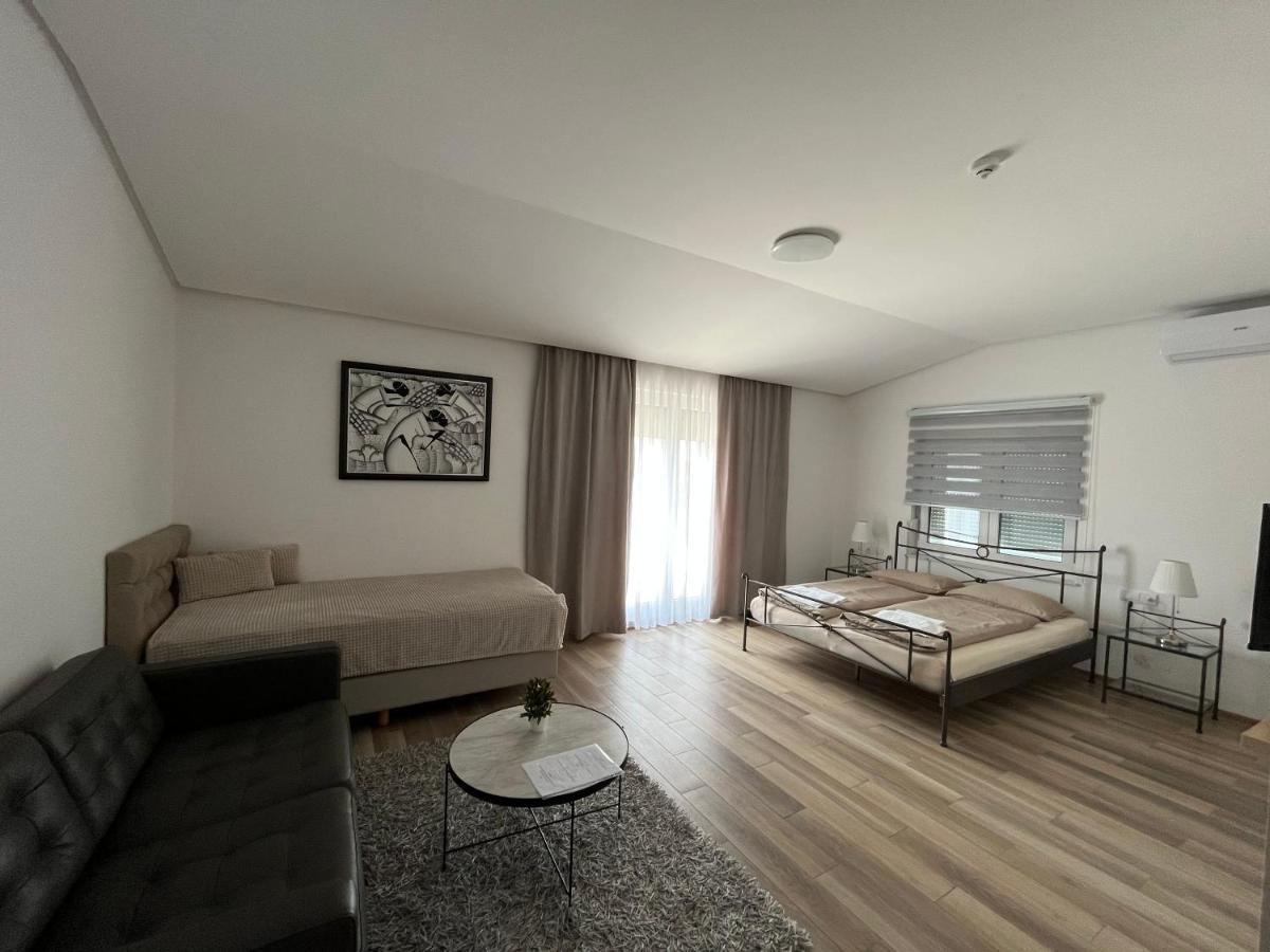 Evita Sibovska Apartma